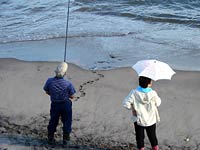 釣れてますか〜?