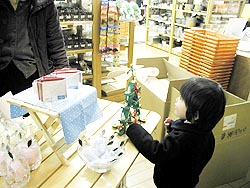 コレがいいぃ〜とおねだり中?