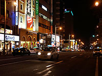 本町も賑わってきたような。