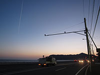 ひこうき雲日和の月曜日