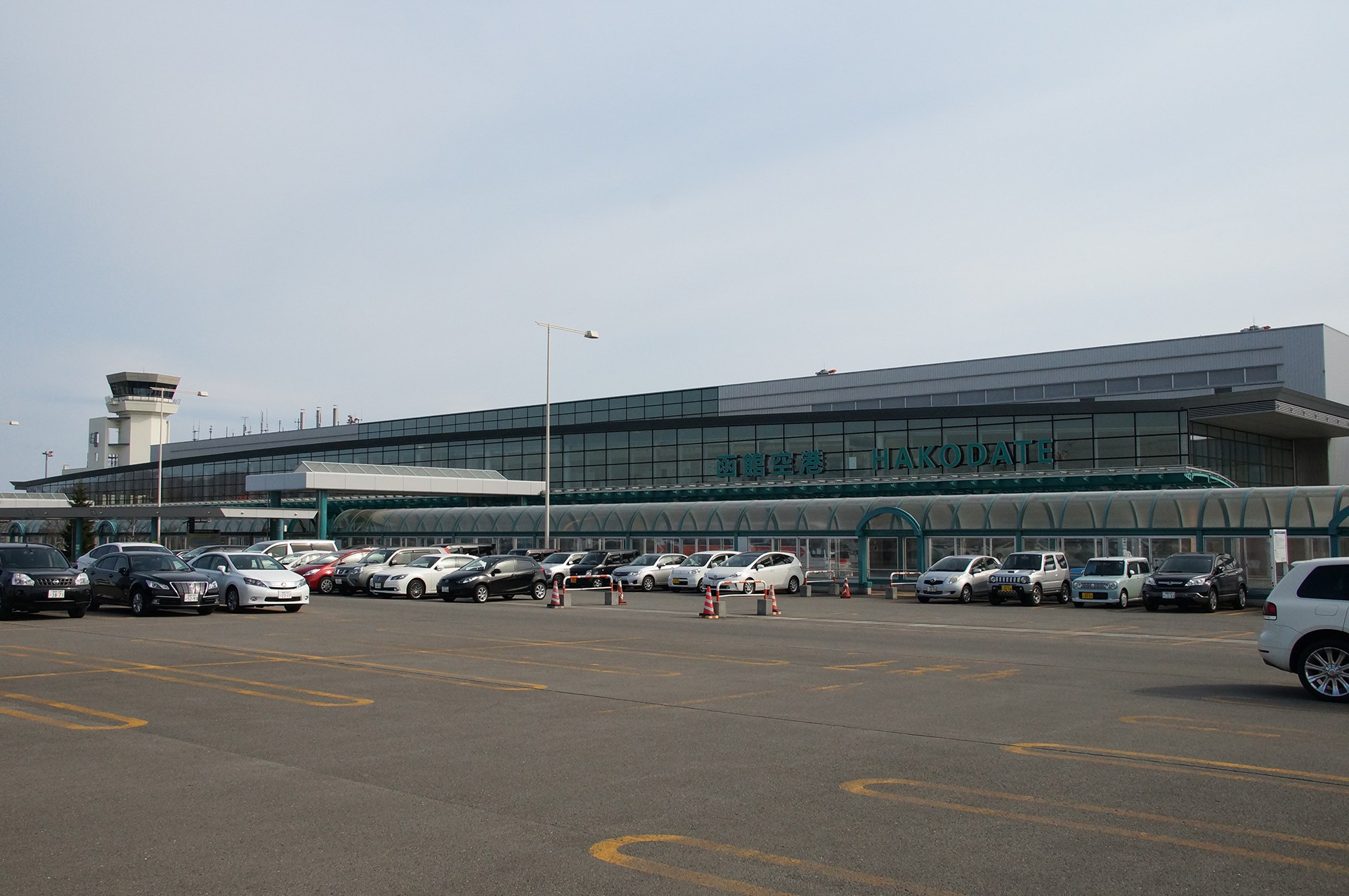 飛行機(函館へ行くには?) | 函館の旅・ハコ旅 飛行機(函館へ行くには?) | 函館の旅・ハコ旅
