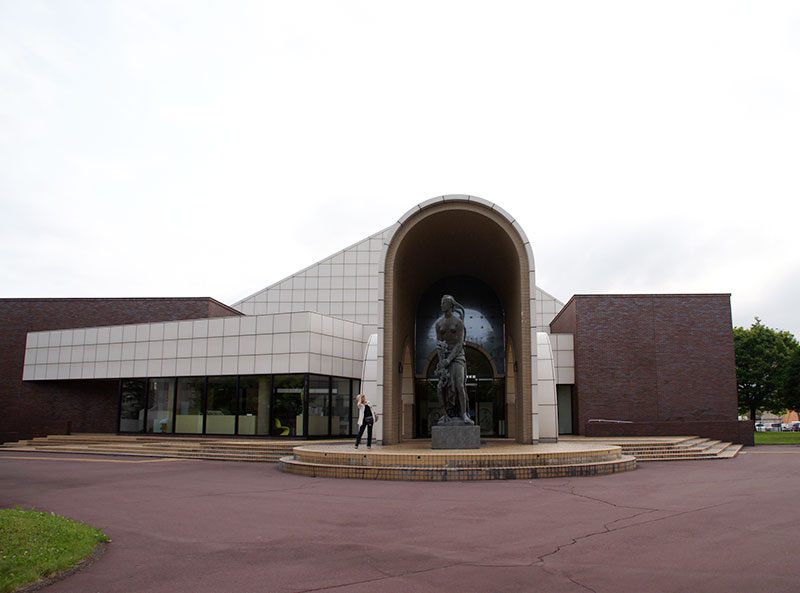 北海道立函館美術館