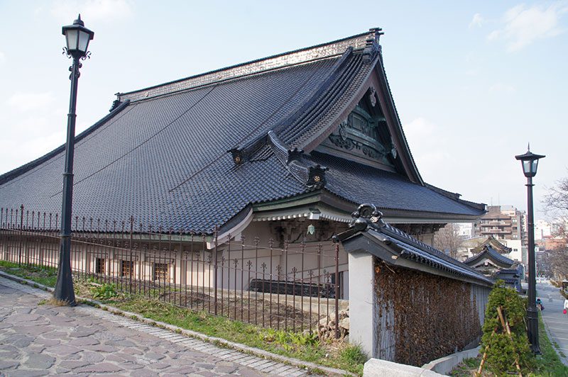 東本願寺函館別院 ｜ 函館スポットマップ by e-HAKODATE