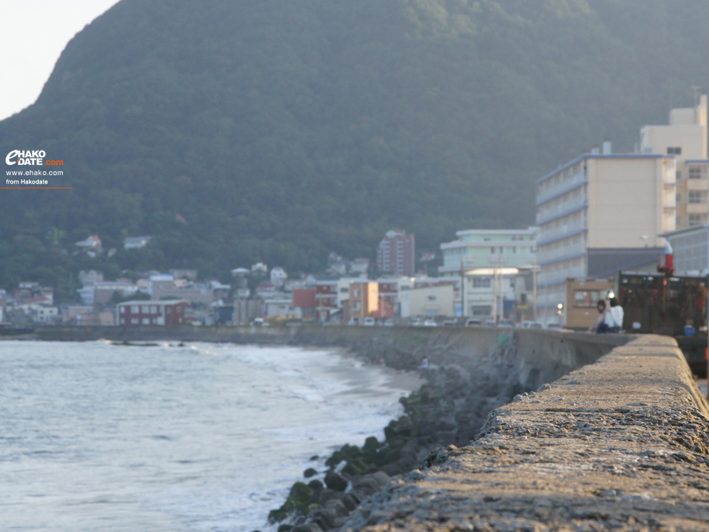 夏のシーサイド(函館大森浜)